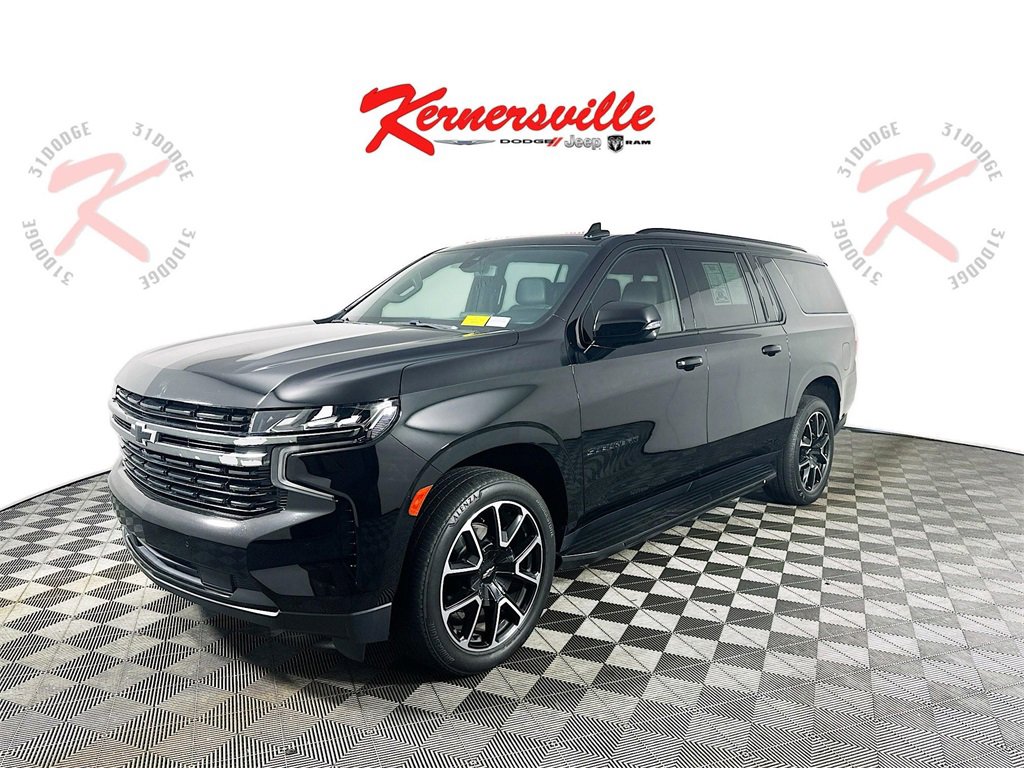 Used 2021 Chevrolet Suburban RST w/ Luxury Package image 3