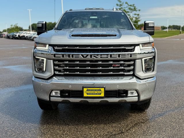 Used 2021 Chevrolet Silverado 3500 LTZ AWD/4WD image 2