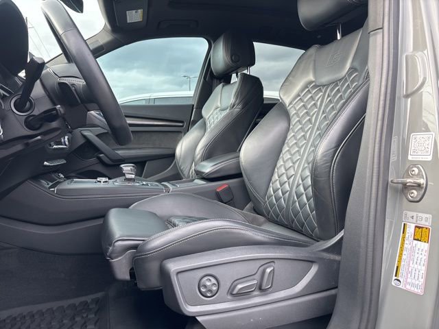 Used 2020 Audi SQ5 Premium Plus w/ Premium Plus Package image 23