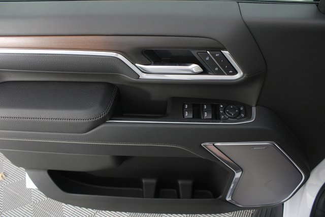 New 2026 GMC Sierra 2500 Denali w/ Denali Reserve Package image 17