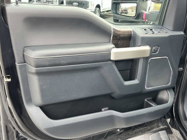 Used 2022 Ford F250 Lariat w/ Lariat Ultimate Package AWD/4WD image 27