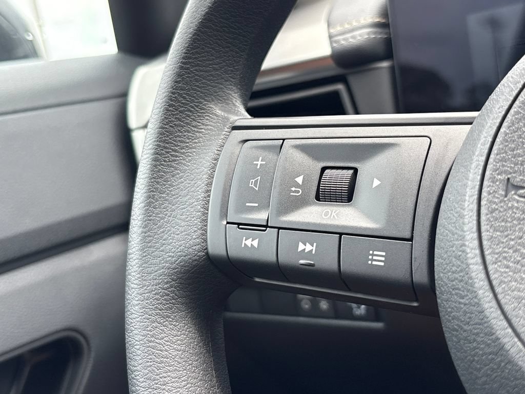 New 2026 Nissan Kicks SV w/ Interior Electronics Package FWD image 10