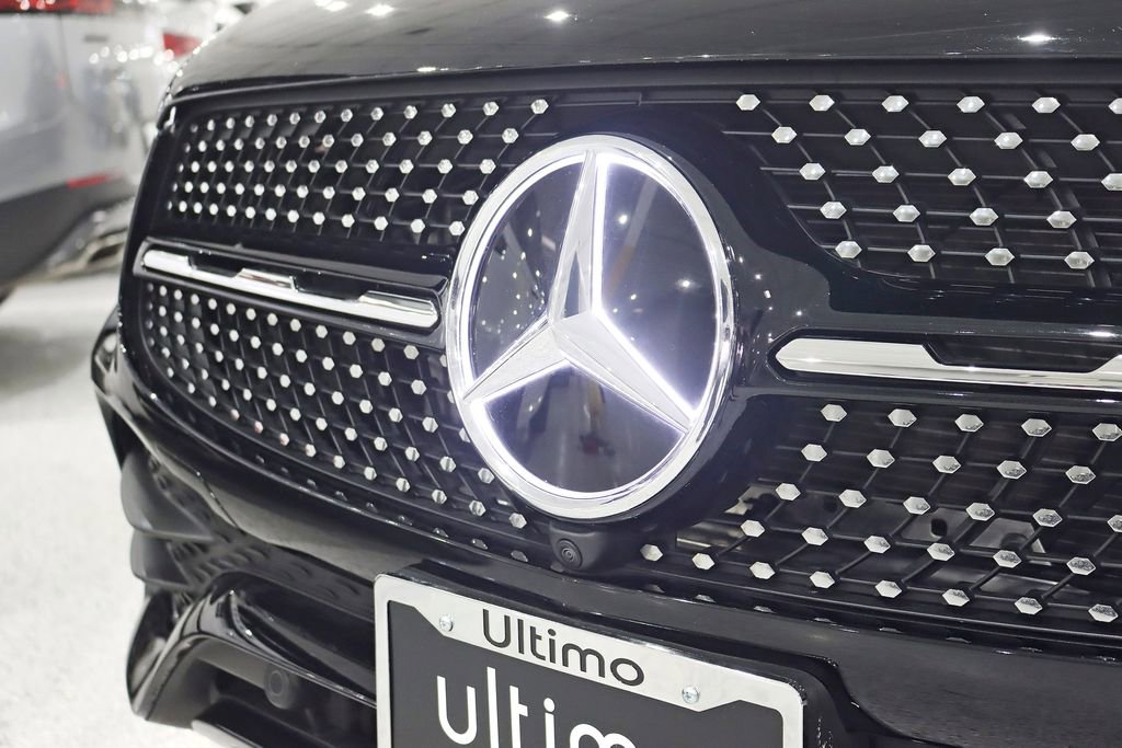 Used 2022 Mercedes-Benz GLC 300 4MATIC Coupe image 8