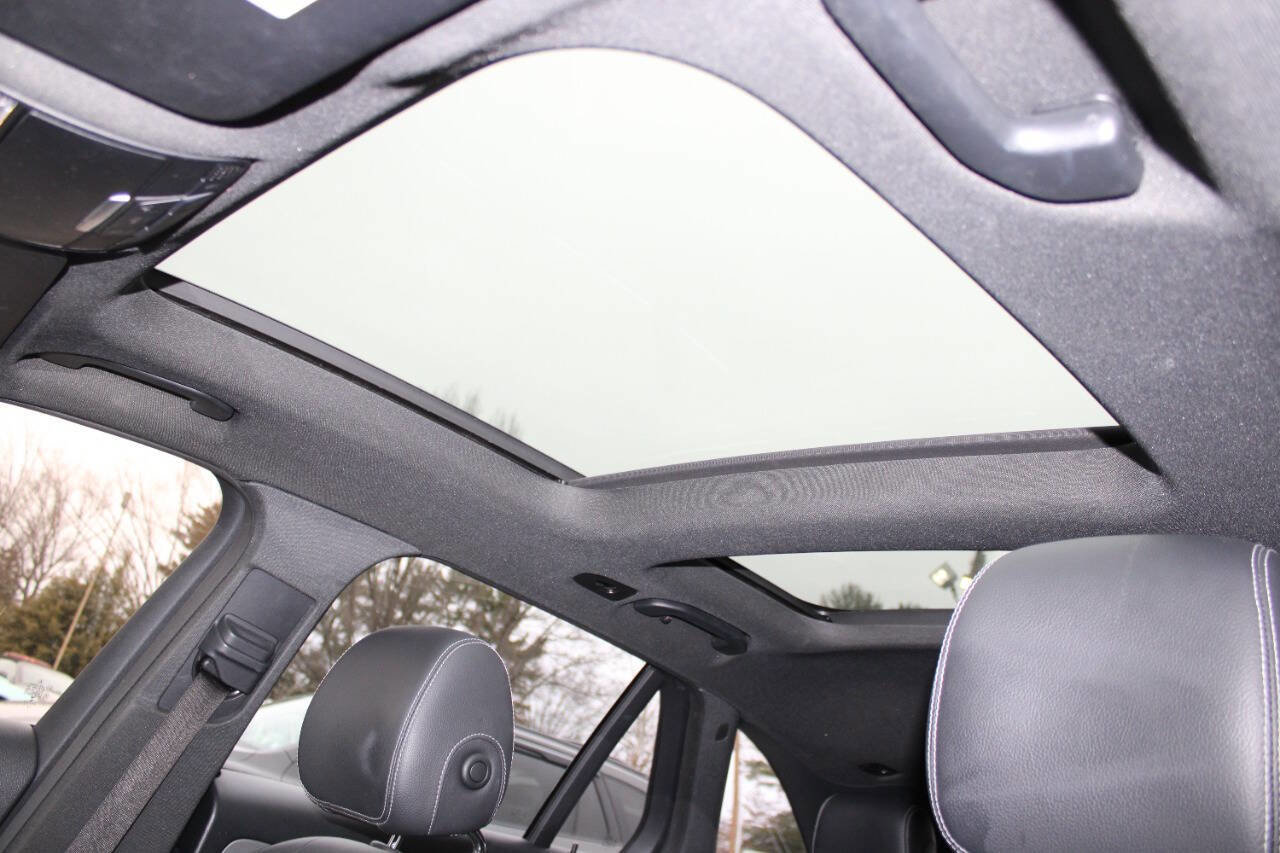 Used 2019 Mercedes-Benz GLC 300 GLC 300 4MATIC AWD 4dr SUV image 19