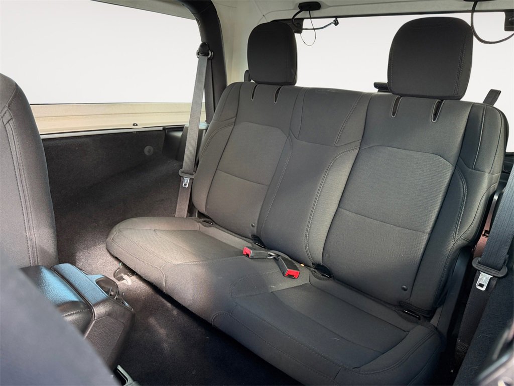 Used 2019 Jeep Wrangler Sport image 13