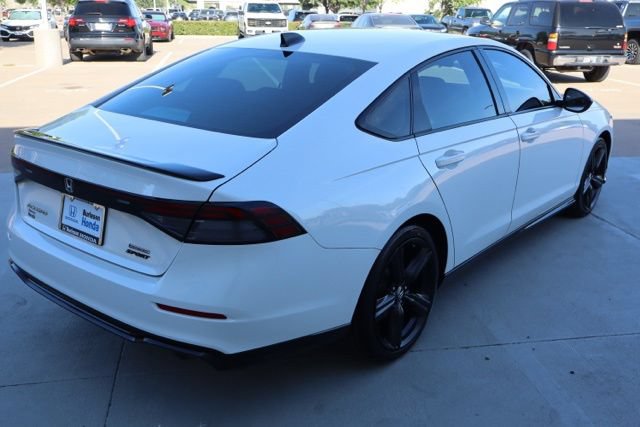 Used 2025 Honda Accord Sport image 5