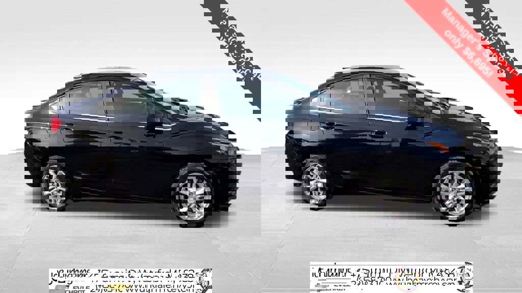 Used 2016 Chevrolet Cruze LT w/ Convenience Package FWD image 9