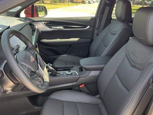 New 2026 Cadillac XT5 Premium Luxury w/ LPO, Floor Liner Package FWD image 23
