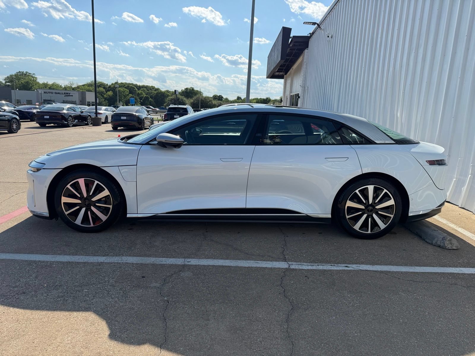Used 2022 Lucid Air Grand Touring AWD/4WD image 3