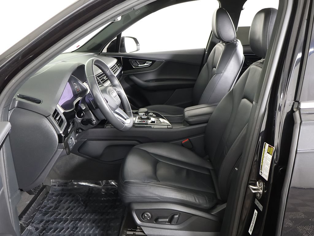 Used 2018 Audi Q7 3.0T Premium Plus AWD/4WD image 36
