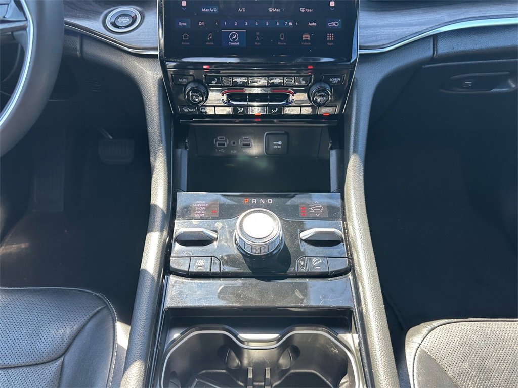 Certified 2023 Jeep Grand Cherokee L Overland image 14