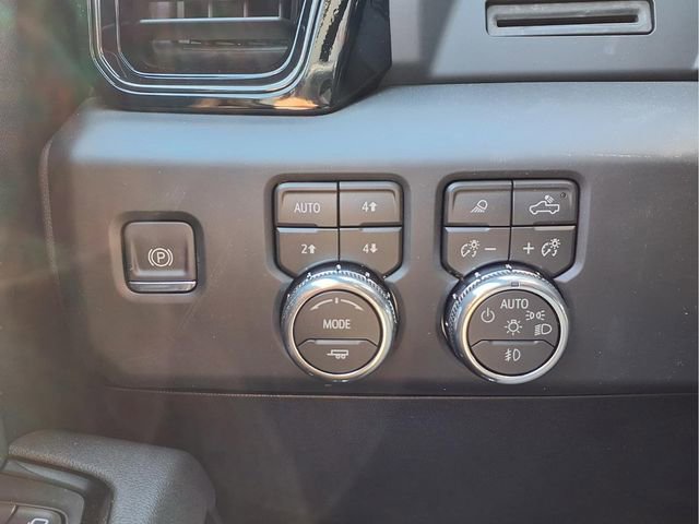 New 2026 GMC Sierra 2500 AT4 AWD/4WD image 11