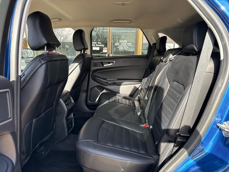 Used 2024 Ford Edge SEL image 17