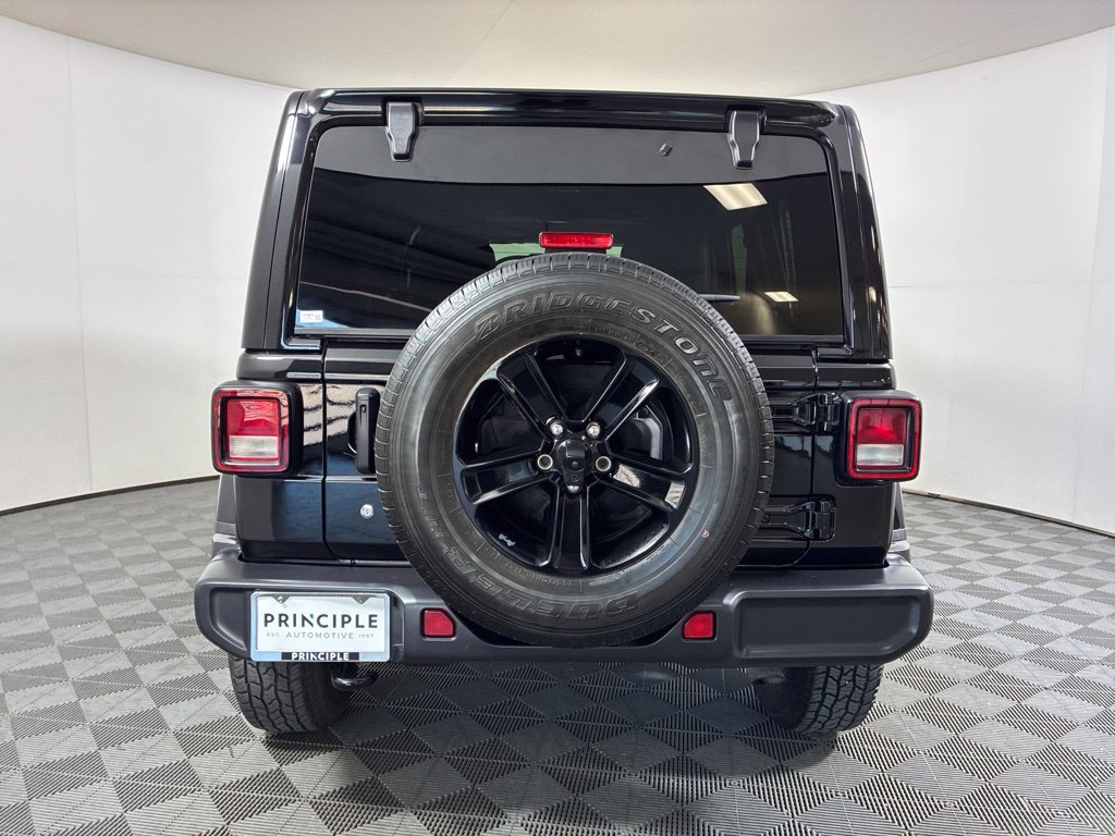 Used 2020 Jeep Wrangler Unlimited Sahara AWD/4WD image 6