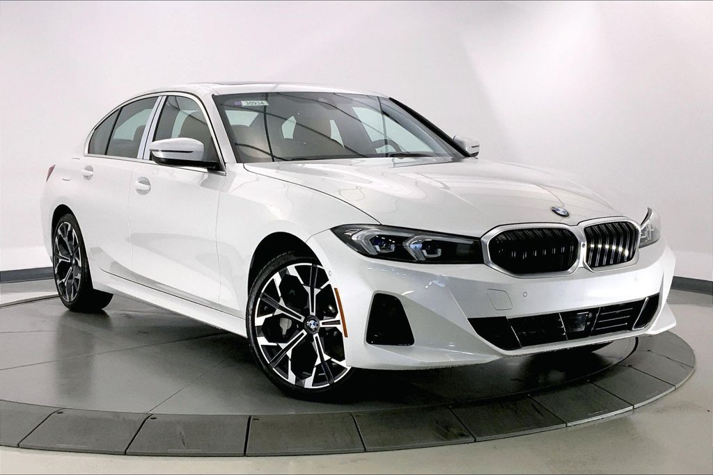 New 2026 BMW 330i xDrive Sedan w/ Premium Package AWD/4WD image 1