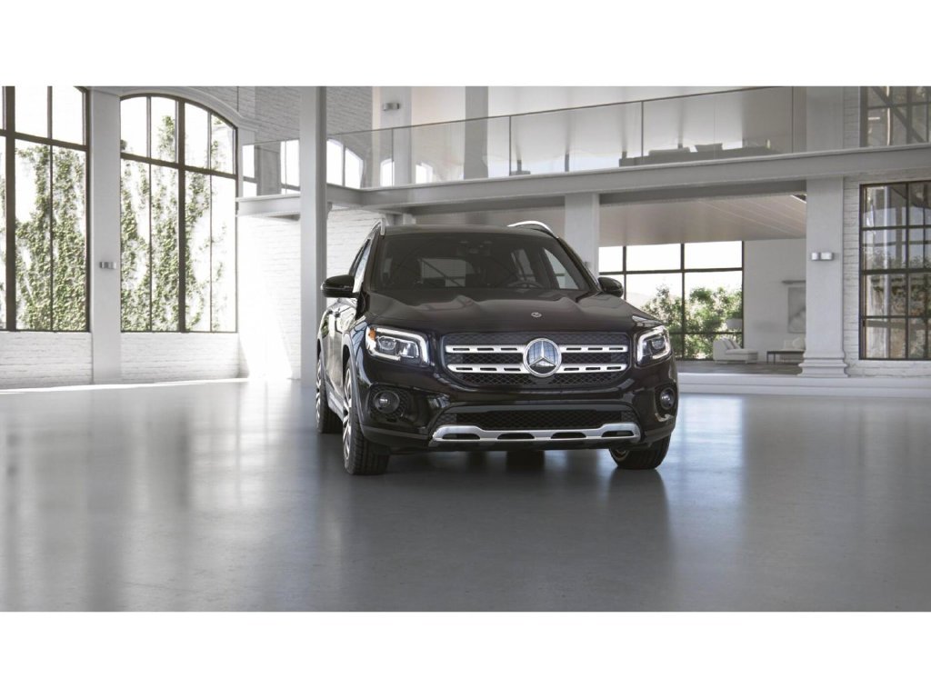 Used 2022 Mercedes-Benz GLB 250 4MATIC image 9