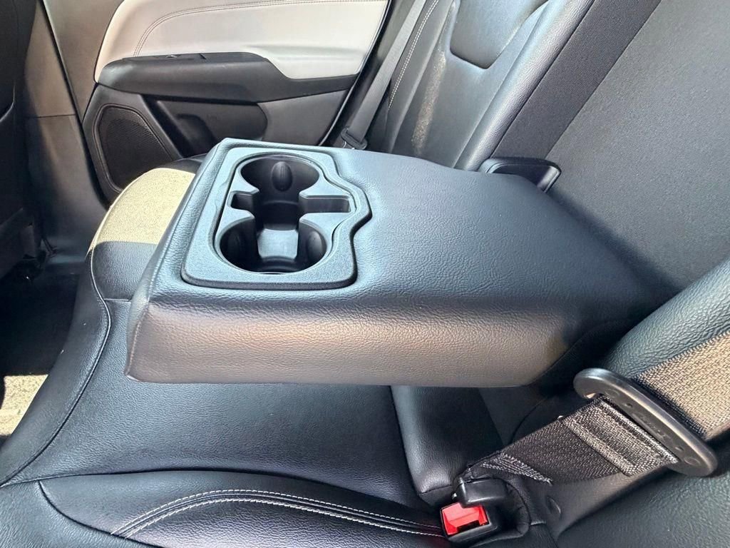Used 2025 Jeep Compass Limited image 15