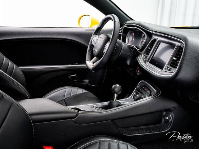 Used 2017 Dodge Challenger SRT Hellcat RWD image 44