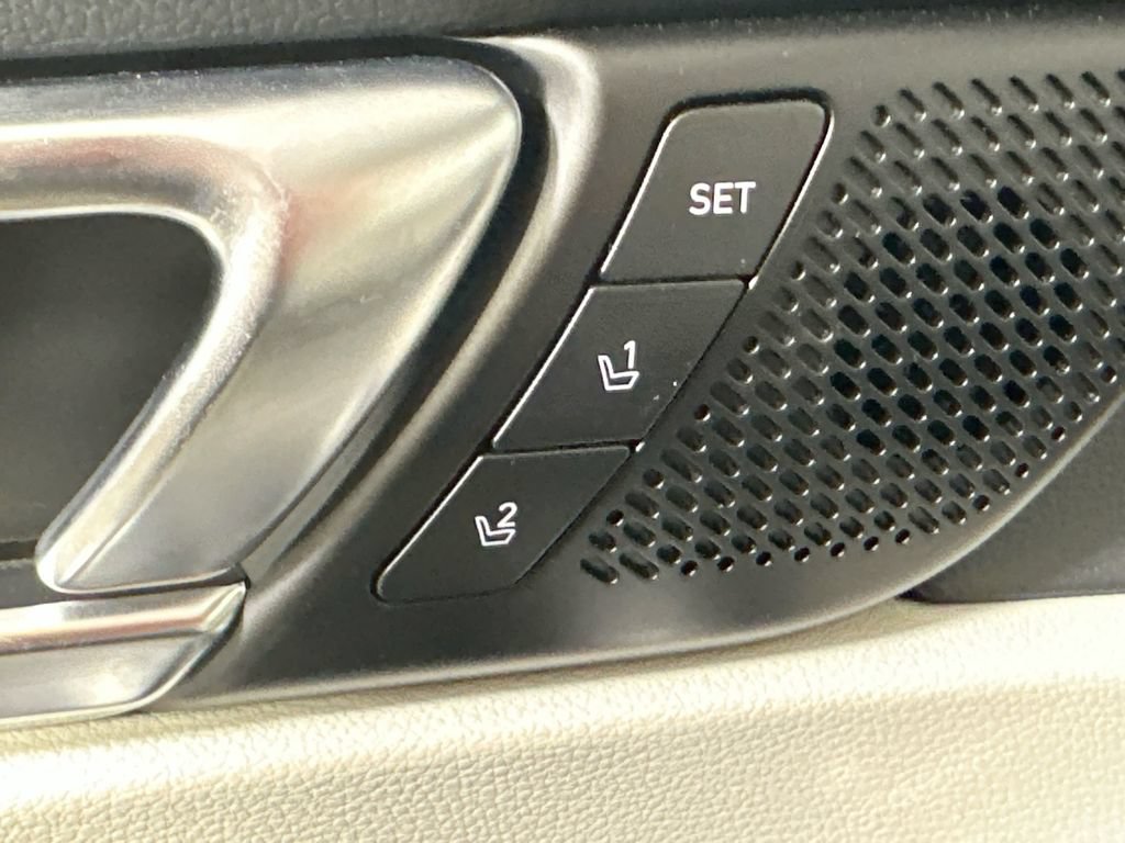 Used 2024 Kia Telluride SX Prestige AWD/4WD image 24