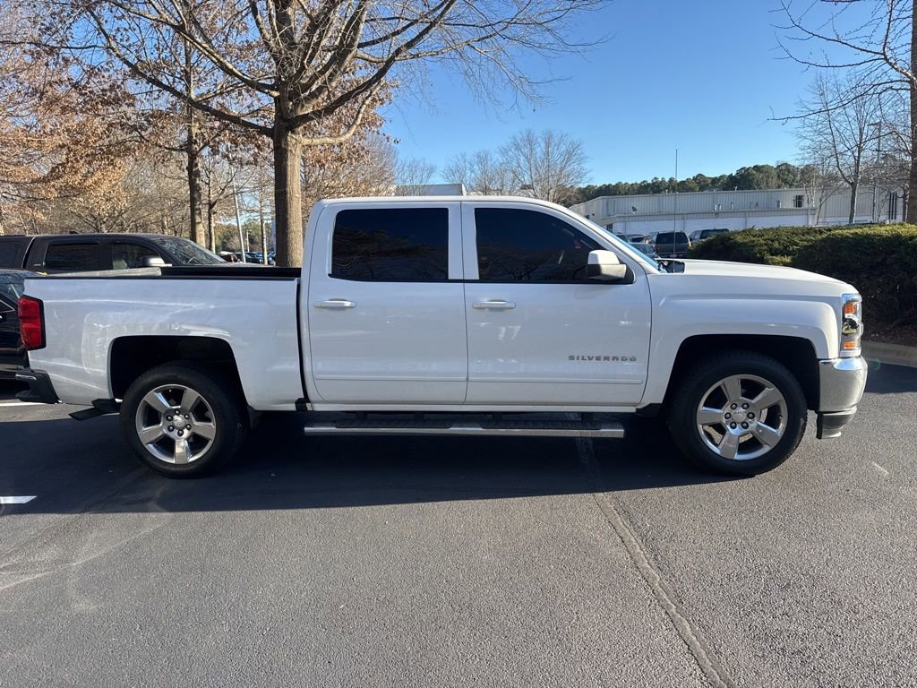 Used 2017 Chevrolet Silverado 1500 LT w/ All Star Edition image 17