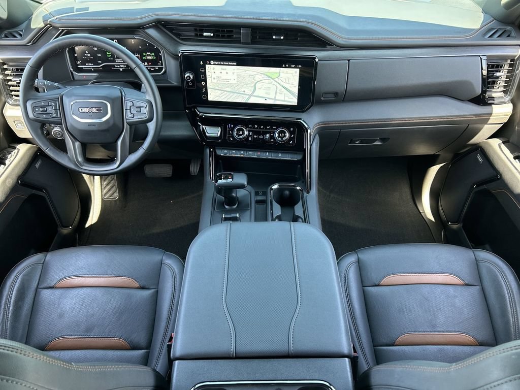 Used 2025 GMC Sierra 1500 AT4 w/ Technology Package AWD/4WD image 20