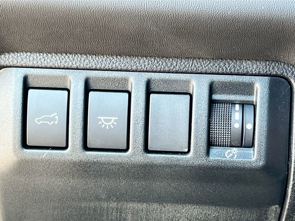 Used 2024 Subaru Ascent Touring image 10