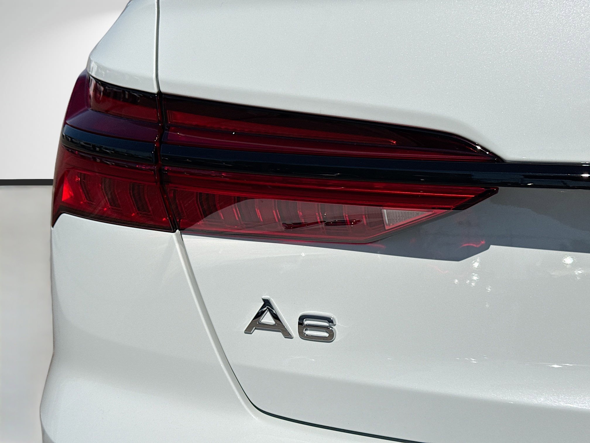 Used 2025 Audi A6 2.0T Premium w/ Convenience Plus Package image 10