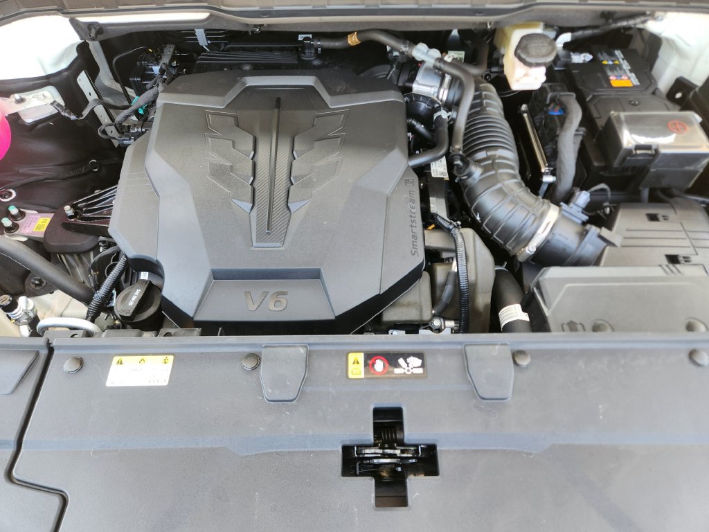 New 2026 Kia Carnival FWD image 26
