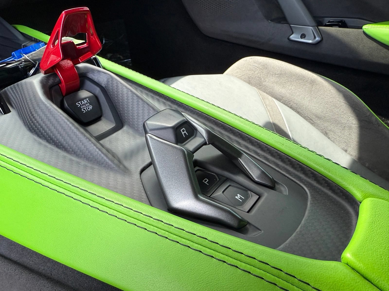 Used 2024 Lamborghini Revuelto AWD/4WD image 45