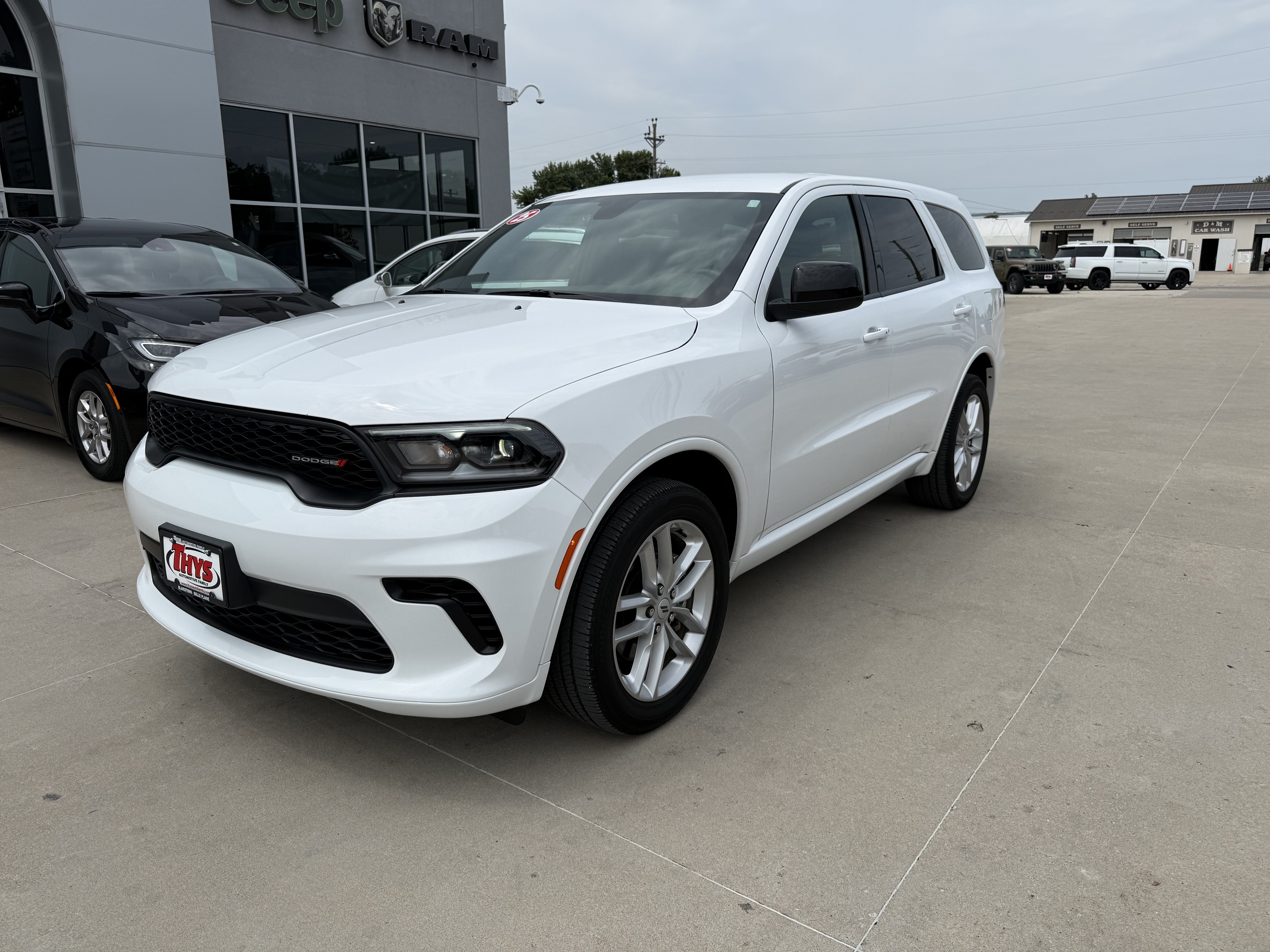 Used 2025 Dodge Durango GT w/ Trailer Tow Group IV AWD/4WD image 33