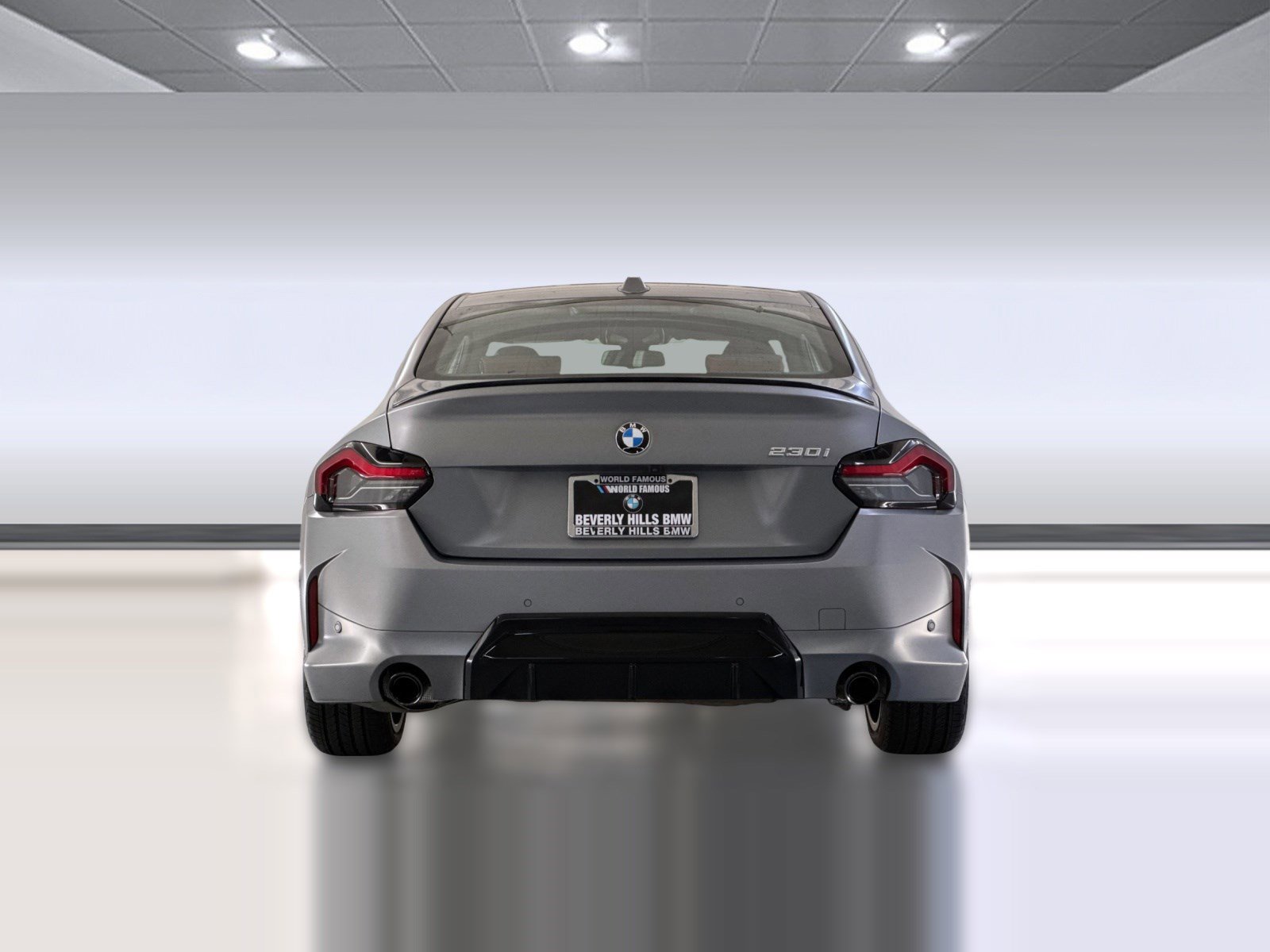 Used 2025 BMW 230i Coupe w/ M Sport Package image 9