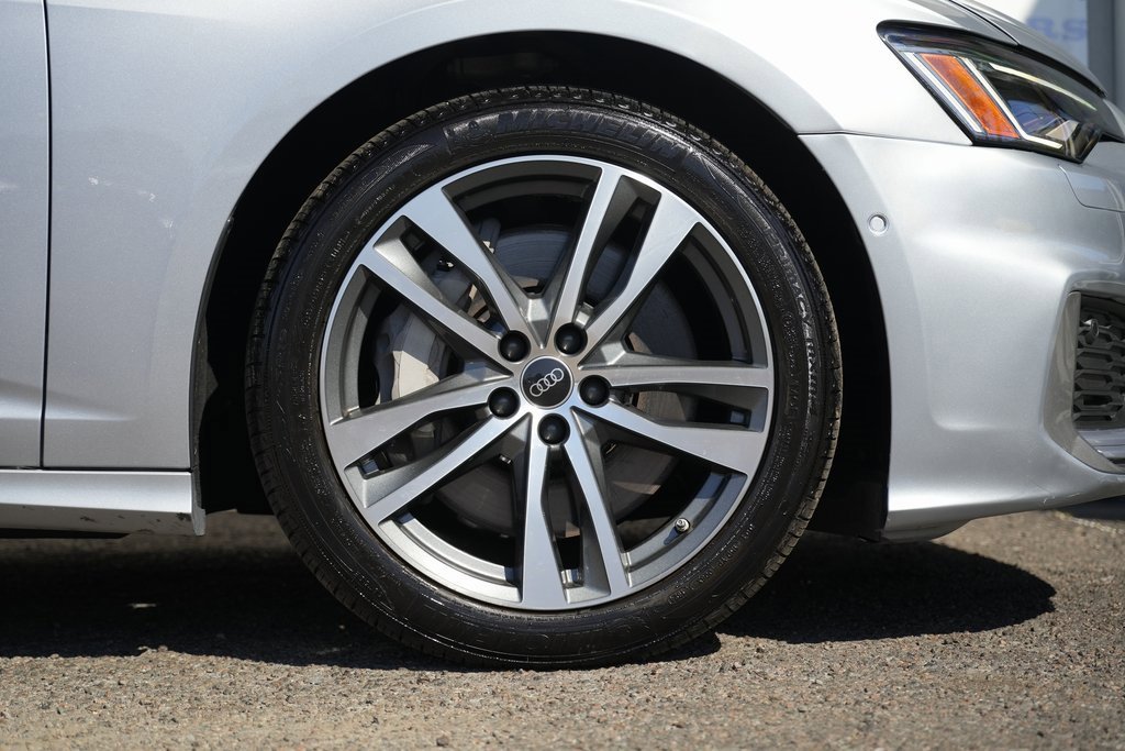 Used 2022 Audi A6 Premium Plus w/ Premium Plus Package image 12