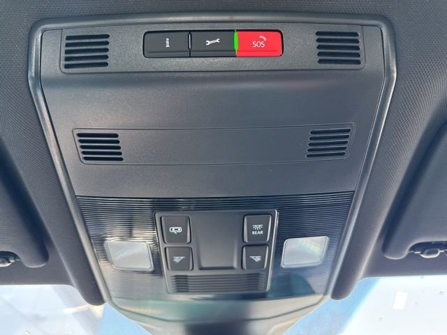 Certified 2024 Volkswagen Jetta GLI 40th Anniversary Edition FWD image 31