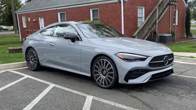 Used 2024 Mercedes-Benz CLE 450 4MATIC Coupe image 4
