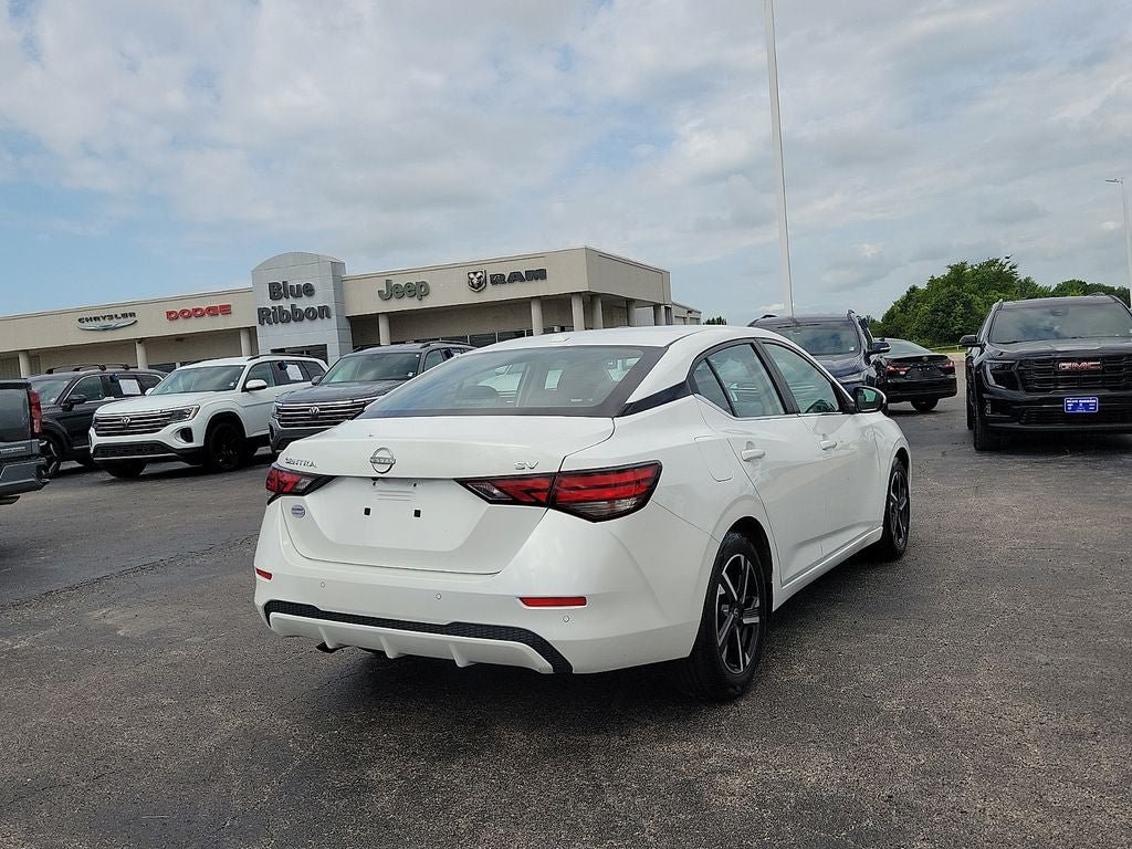 Used 2024 Nissan Sentra SV FWD image 5