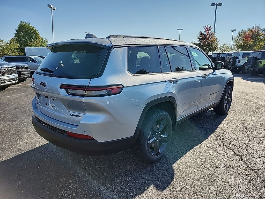 New 2025 Jeep Grand Cherokee L Limited w/ Black Appearance Package RWD image 3