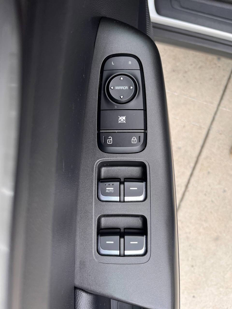Used 2017 Kia Sportage EX AWD/4WD image 22
