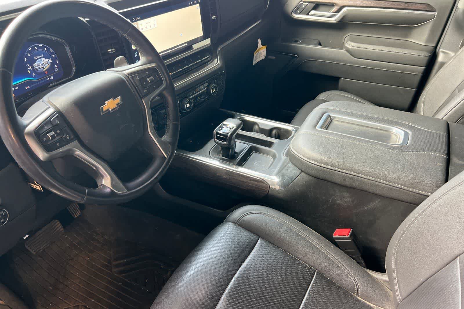 Used 2022 Chevrolet Silverado 1500 LTZ AWD/4WD image 14