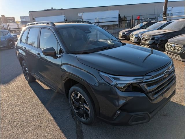 Used 2025 Subaru Forester Limited image 4