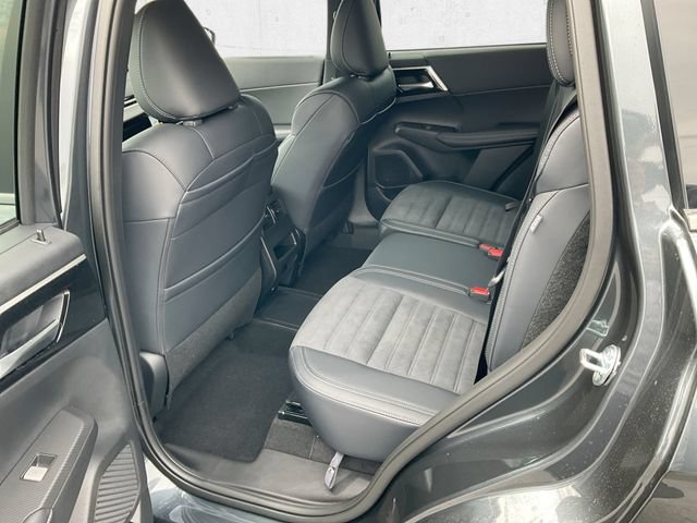 New 2026 Nissan Rogue SL AWD/4WD image 14