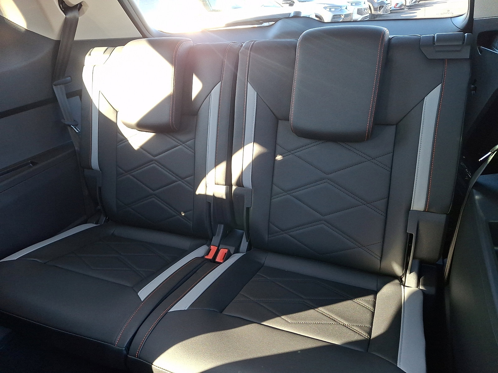 New 2026 Volkswagen Atlas Peak Edition image 7