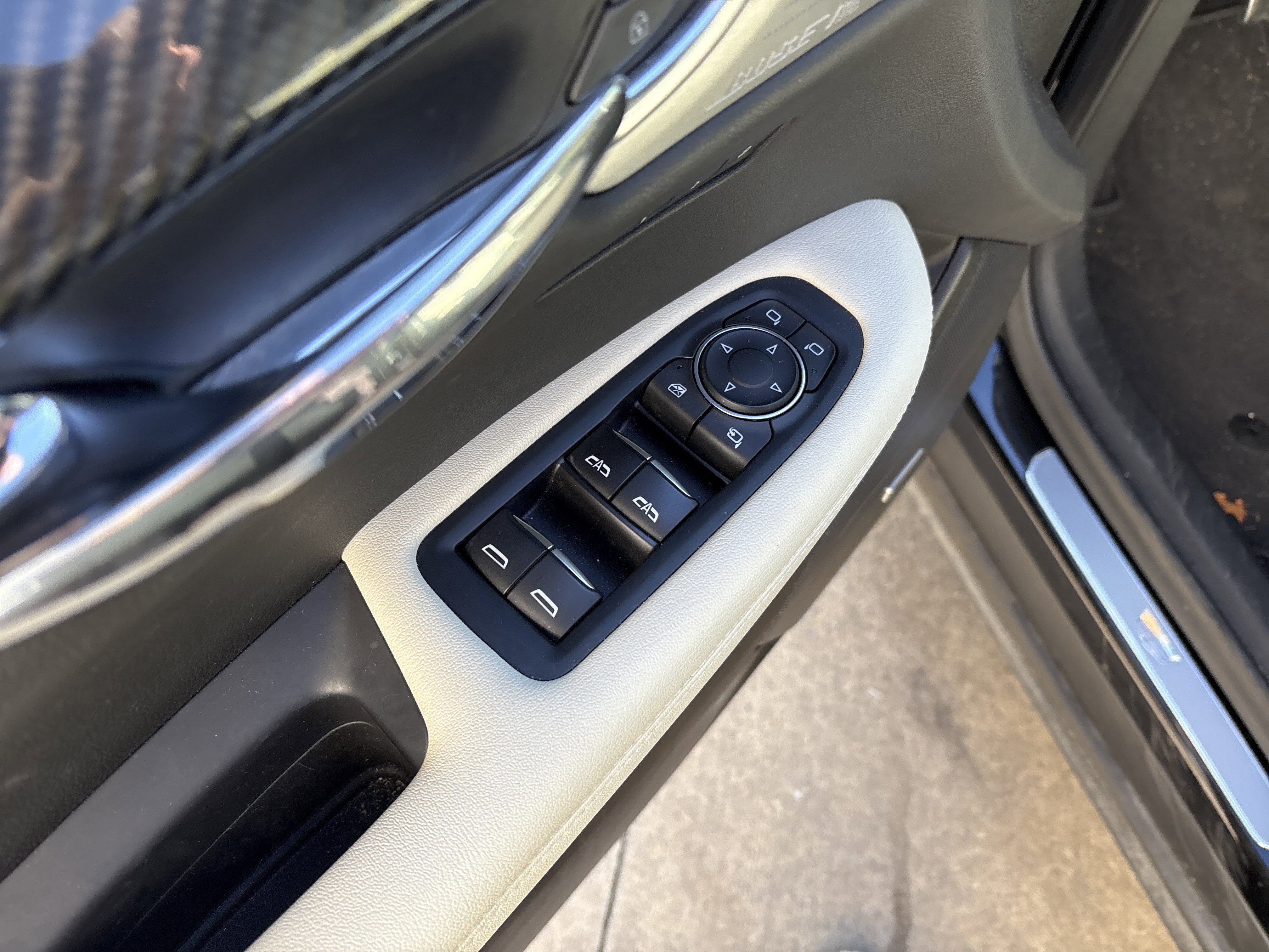 Used 2020 Cadillac XT6 Sport image 15