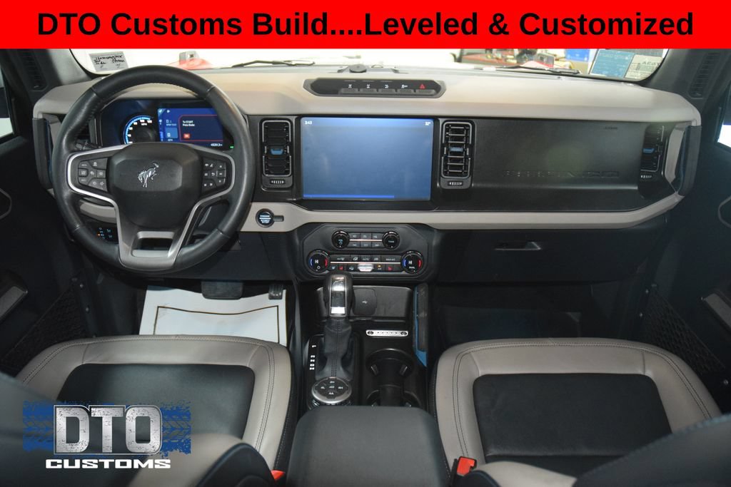 Used 2023 Ford Bronco Wildtrak AWD/4WD image 28