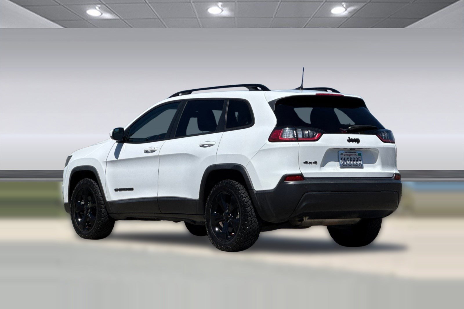 Used 2020 Jeep Cherokee Latitude Plus image 7
