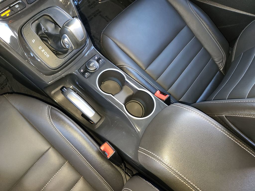 Used 2015 Ford Escape Titanium FWD image 22