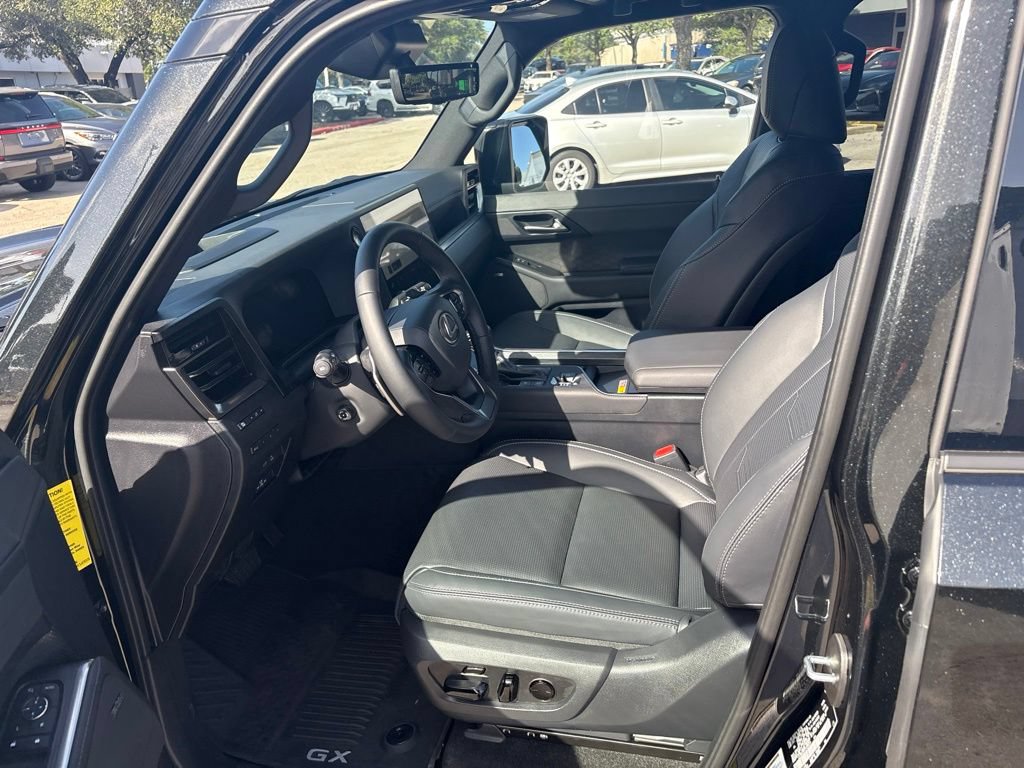 Certified 2026 Lexus GX 550 w/ Accessory Package (2T) AWD/4WD image 15