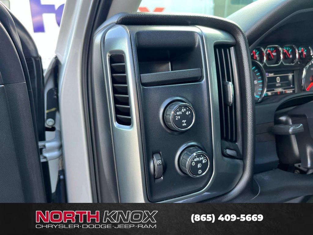 Used 2016 Chevrolet Silverado 1500 LT w/ All Star Edition AWD/4WD image 7