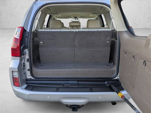 Used 2013 Lexus GX 460 Premium image 6