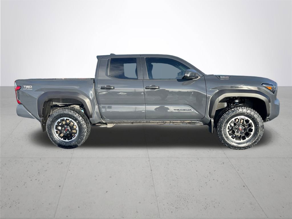 Used 2025 Toyota Tacoma TRD Off-Road w/ TRD Off Road Upgrade Package image 6
