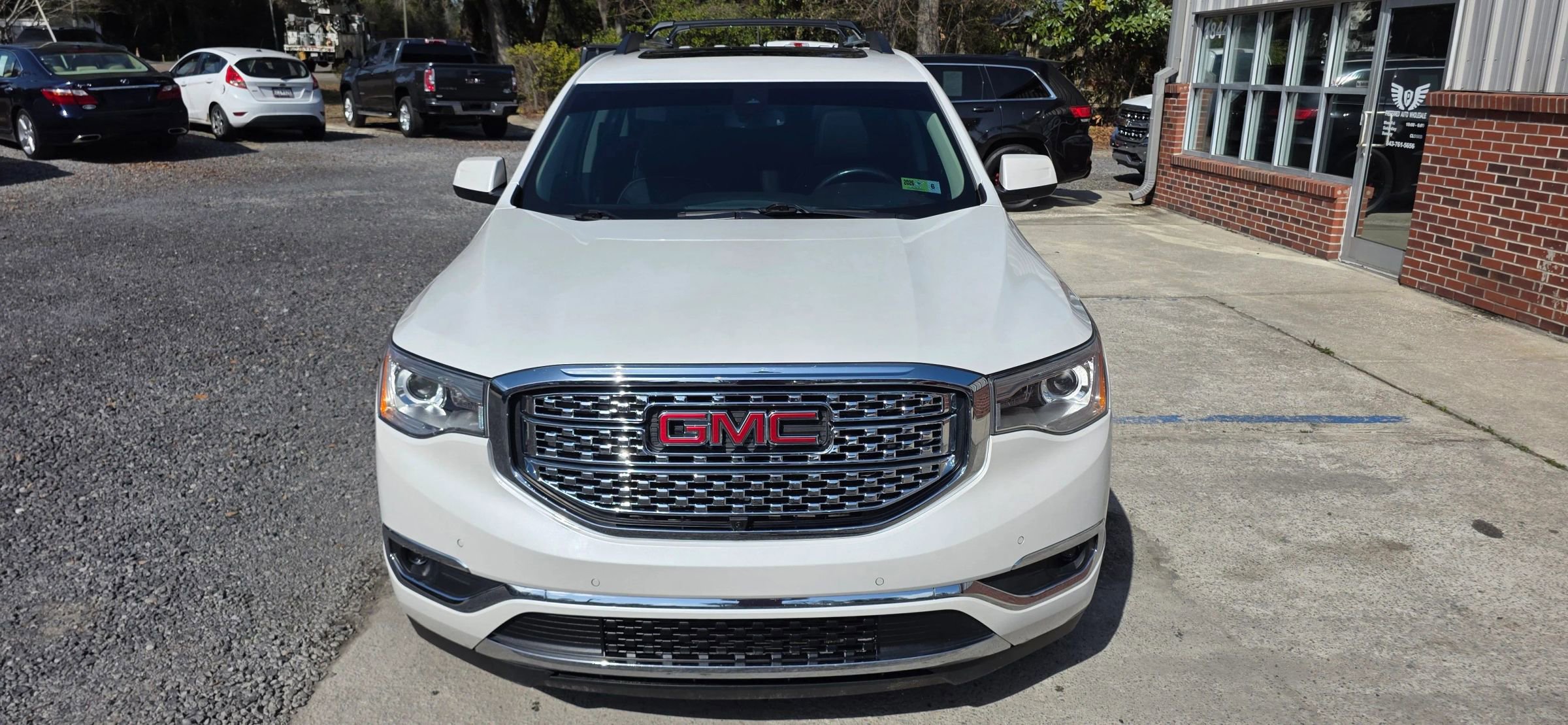 Used 2019 GMC Acadia Denali w/ Technology Package image 8